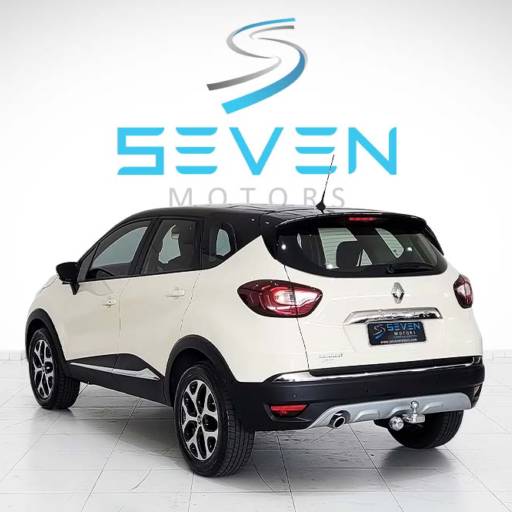 RENAULT CAPTUR 1.6 16V 4P FLEX INTENSE CVT- 2018 em Botucatu, SP por Seven Motors Concessionária