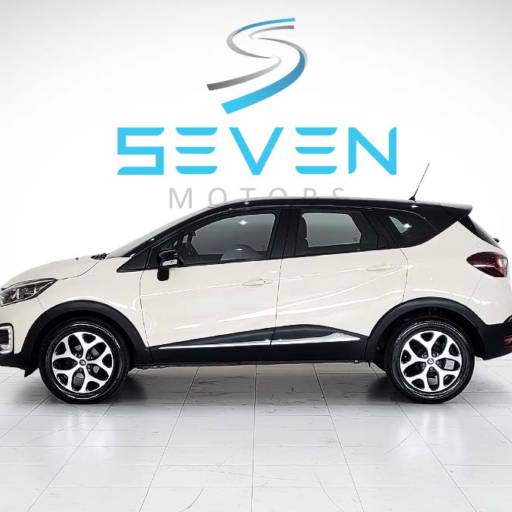 RENAULT CAPTUR 1.6 16V 4P FLEX INTENSE CVT- 2018 em Botucatu, SP por Seven Motors Concessionária