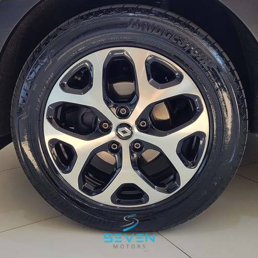 RENAULT CAPTUR 1.6 16V 4P FLEX INTENSE CVT- 2018 em Botucatu, SP por Seven Motors Concessionária