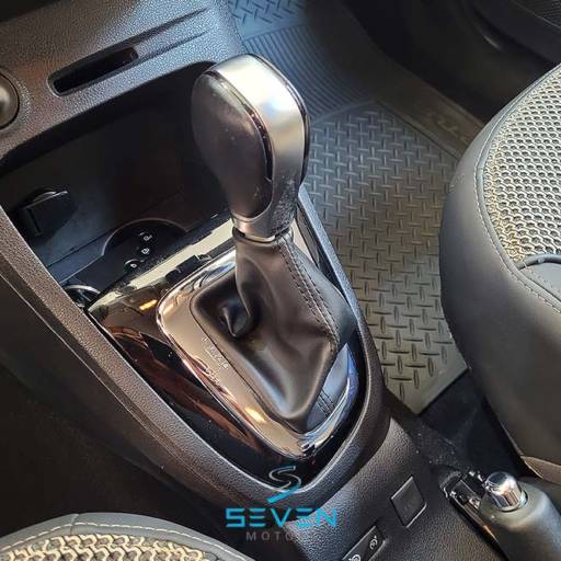 RENAULT CAPTUR 1.6 16V 4P FLEX INTENSE CVT- 2018 em Botucatu, SP por Seven Motors Concessionária