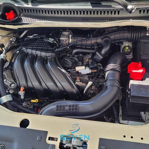 RENAULT CAPTUR 1.6 16V 4P FLEX INTENSE CVT- 2018 em Botucatu, SP por Seven Motors Concessionária