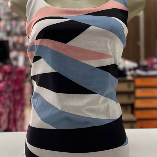 Blusa adulta Kênia Camões