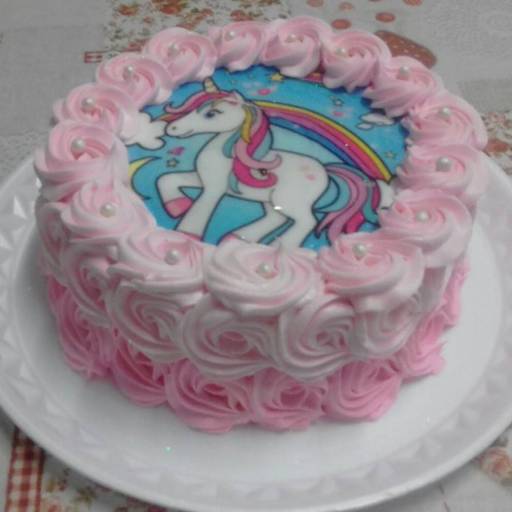 Bolo Unicórnio  por Marta Doces e Salgados