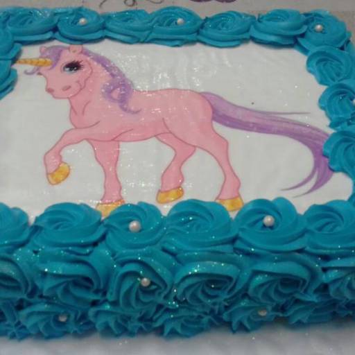 Bolo Unicórnio  por Marta Doces e Salgados