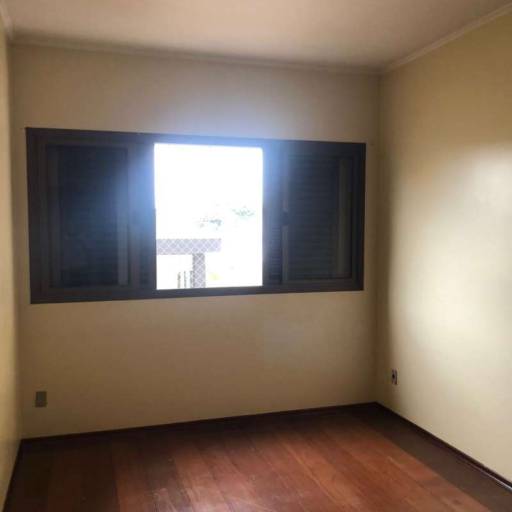 CASA PRA ALUGAR NO BAIRRO VILA IVAN EM JAÚ-SP em Jaú, SP por  Imobiliária Perlati