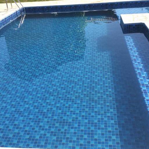 Piscina Estampa Pastilha Master  por Lagoon Piscinas