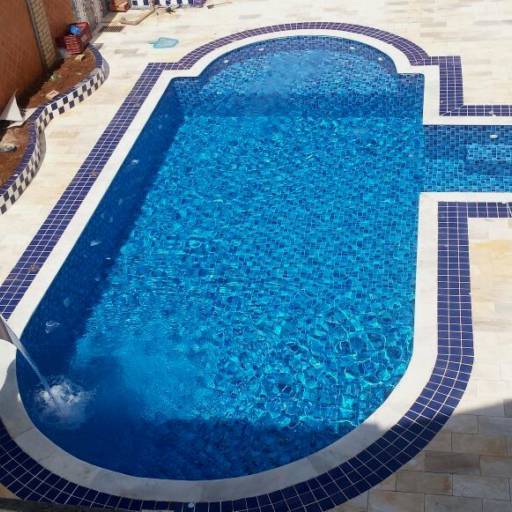 Piscina Estampa Pastilha Master  por Lagoon Piscinas