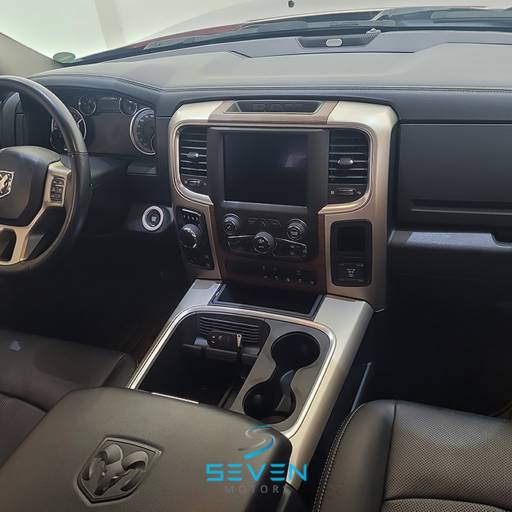 RAM CLASSIC 5.7 V8 32V 4P HEMI LARAMIE AUTOMÁTICO- 2022 em Botucatu, SP por Seven Motors Concessionária