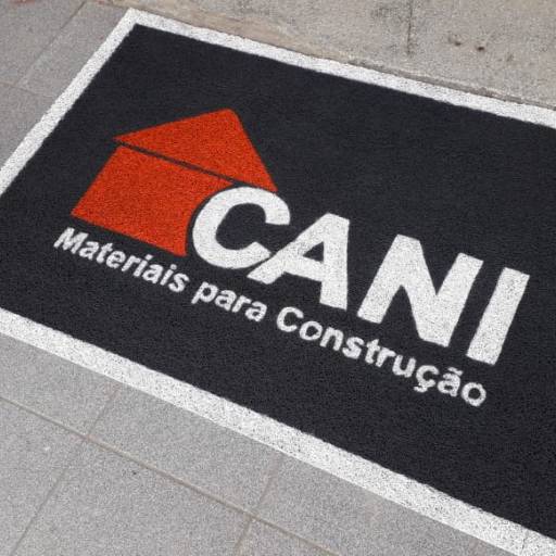 Comprar o produto de tapetes personalizados em A Classificar pela empresa Cidral Capachos Personalizados em Joinville, SC por Solutudo