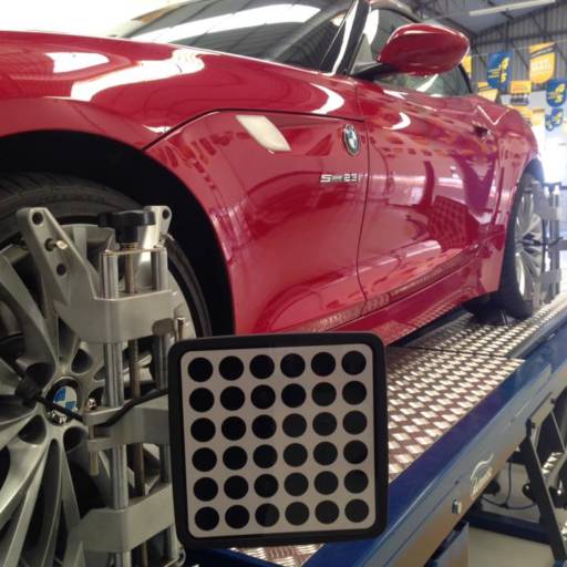 ALINHAMENTO EM 3D E BALANCEAMENTO COMPUTADORIZADO  por Michelin Hervaz Auto Center