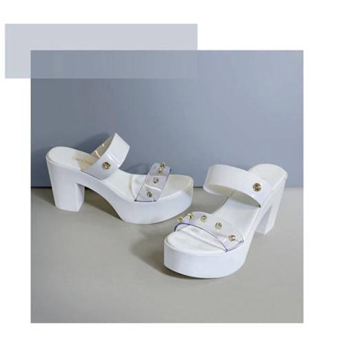 Comprar o produto de Tamanco Sweet Chic Pedraria em Tamancos pela empresa Missy Plastic Shoes em Bauru, SP por Solutudo