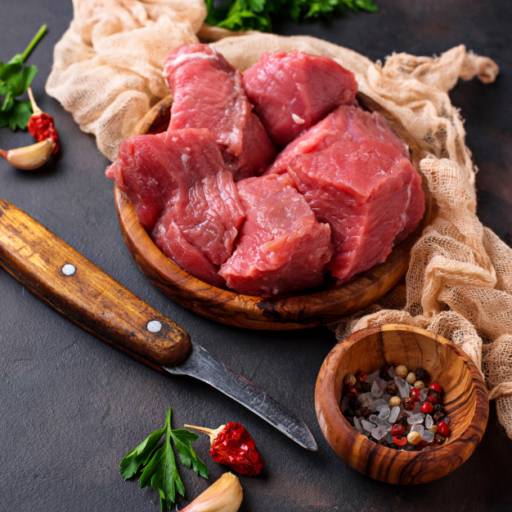 Comprar o produto de Strogonoff De Carne (Patinho) em Carne Bovina pela empresa Grande Herói - Casa de Carnes em Jundiaí, SP por Solutudo