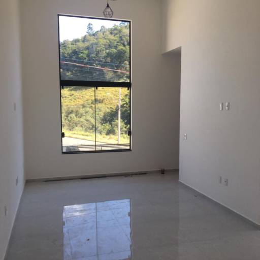 Linda casa a venda em Bom Jesus dos Perdões, SP por Lima & Alves Imóveis e Seguros