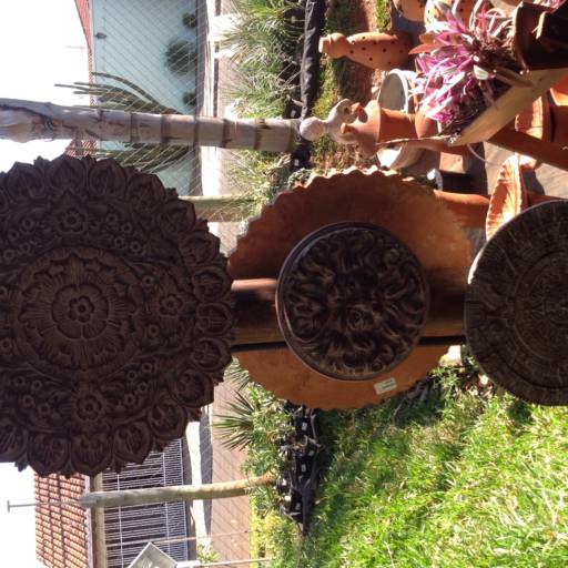 Medalhão flor , sol, calendário asteca e maia - decoração por Solutudo
