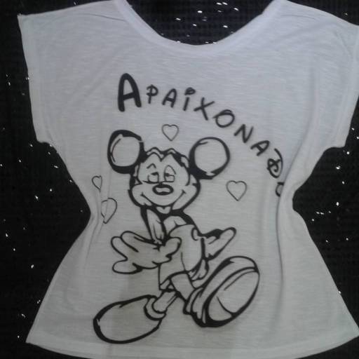 T-shirt Disney por Solutudo