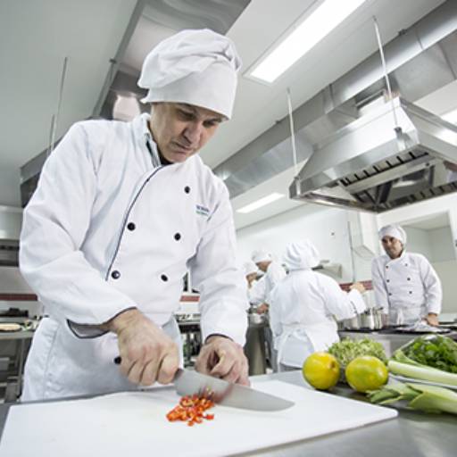 Graduação Gastronomia por UniCesumar - Universo do Conhecimento