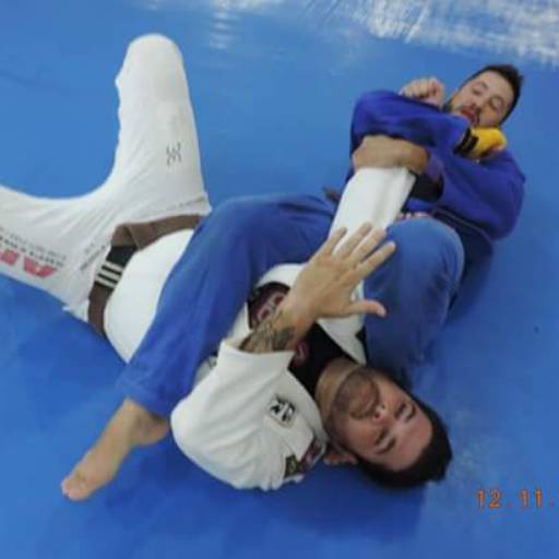 Aulas de Jiu-Jitsu por Trajano Center Academia 