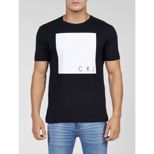 Camiseta Calvin Klein  por Ponto 5