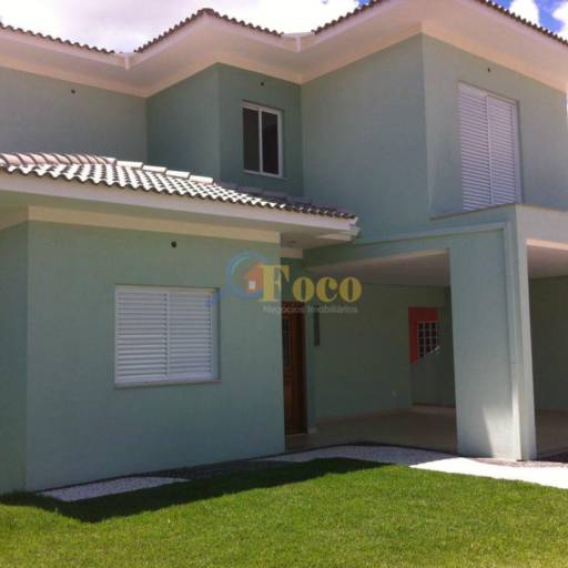 Comprar o produto de  Excelente casa com ofurô em condomínio fechado de Itatiba/SP em Venda - Casas pela empresa Foco Negócios Imobiliários  em Itatiba, SP por Solutudo