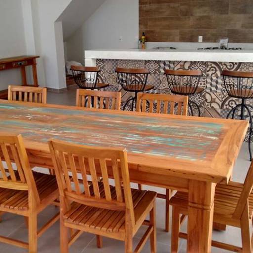 MESA DE JANTAR por Pivoto & Gea Comercio De Moveis Ltda