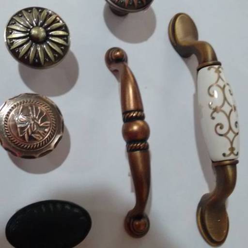 PUXADOR COLONIAL por Pivoto & Gea Comercio De Moveis Ltda