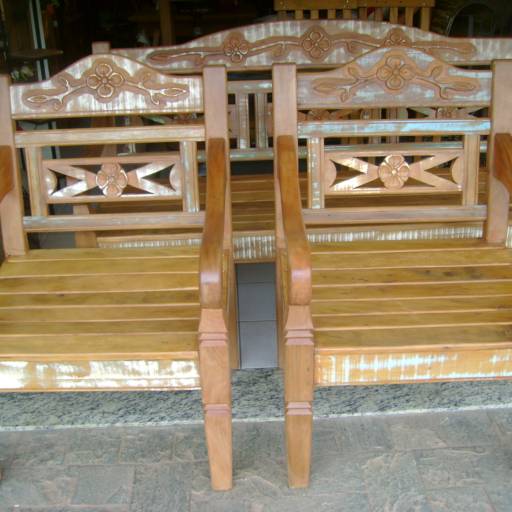 BANCO COM ENTALHE por Pivoto & Gea Comercio De Moveis Ltda