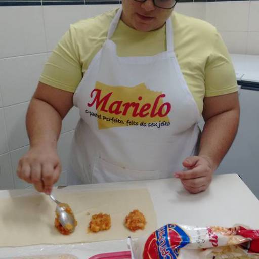 Rodízio de Pastel por Marielo Alimentos Ltda.