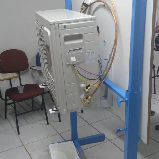 Curso Instalador de Ar Condicionado por INFOPRISE Centro de Treinamento Profissional