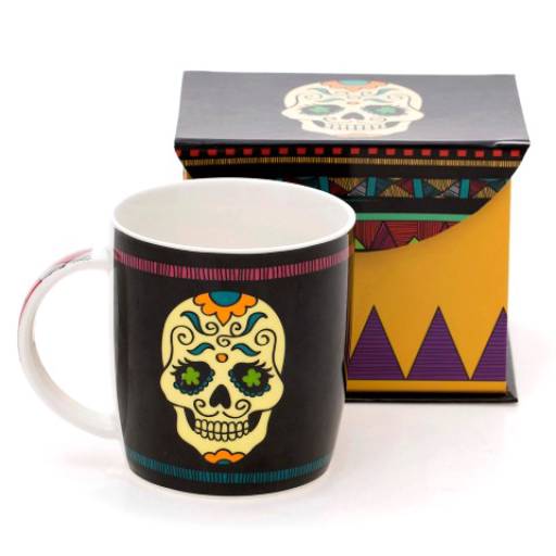 caneca de porcelana personalizada por K22 Presentes Criativos