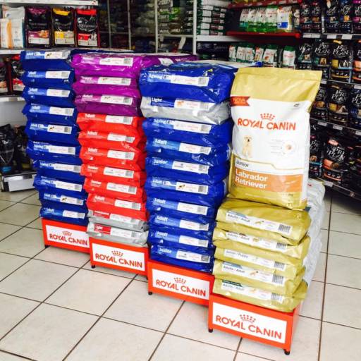 Raçôes  por Tanakao Pet Shop Produtos Agropecuarios Ltda