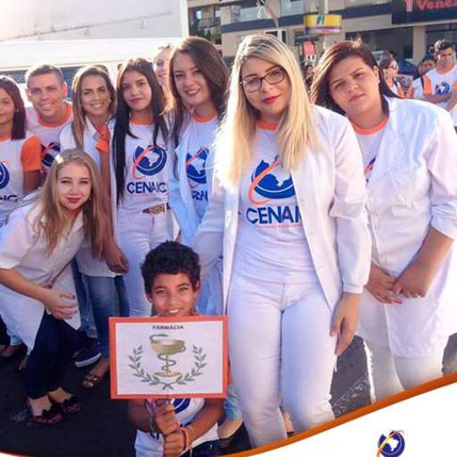 CURSO DE FARMÁCIA por Cenarium Cursos