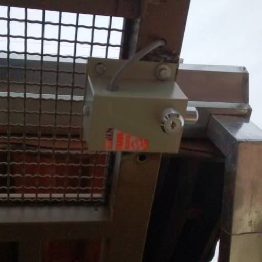 PPA por 24hrsServiços Manutenção, Instalações e Engenharia Elétrica