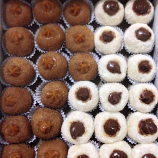 Brigadeiros Gourmet por Santo Brigadeiro Bauru