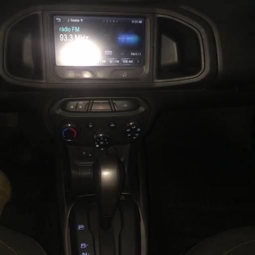 ONIX 1.4 AUTOMÁTICO LT por Dutra Car Veículos