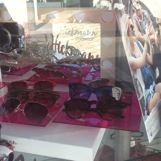 Óculos de sol em Avaré