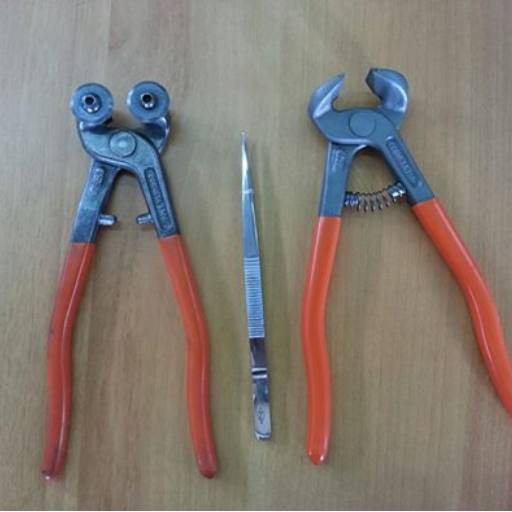 Pinça e torquês para mosaico com e sem roldana da Corneta em Avaré