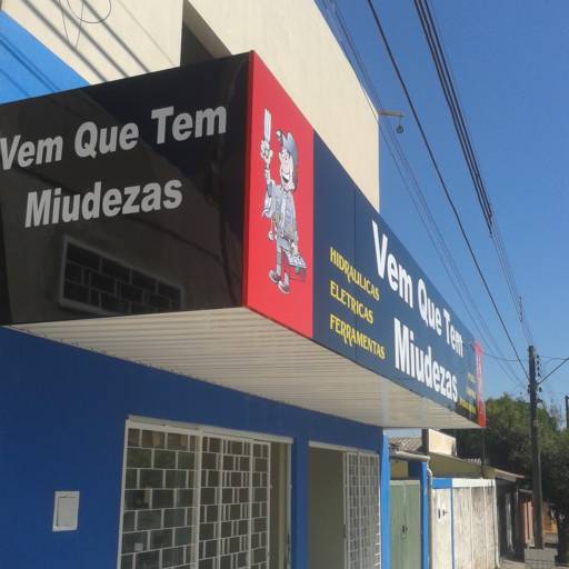 fachada por Toldos Manhattan 