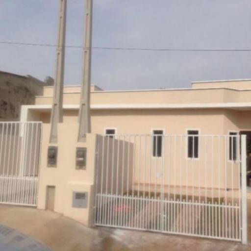 Bela casa terreá em Mairinque / Código do Imóvel: 26177 por Aj Rodrigues Negocios Imobiliarios Ltda