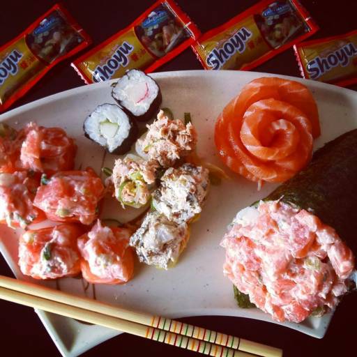 COMBO JOW por Oishi Sushi