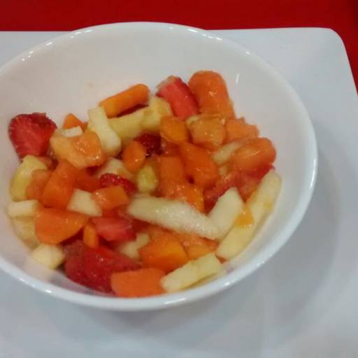 Comprar o produto de Salada de frutas em Alimentos e Bebidas pela empresa Red Dog Lanches (Centro) em Jundiaí, SP por Solutudo
