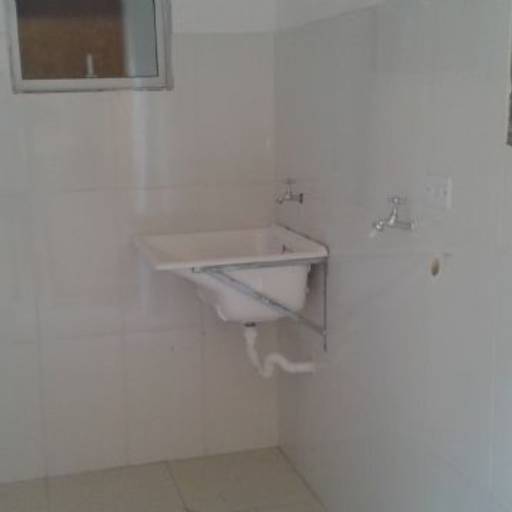 Lindo condomínio de 3 casas / Código do Imóvel: 26400 por Aj Rodrigues Negocios Imobiliarios Ltda