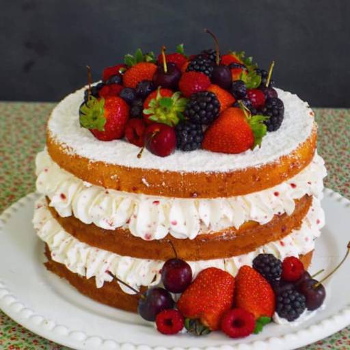 Naked Cake por Dag Eventos