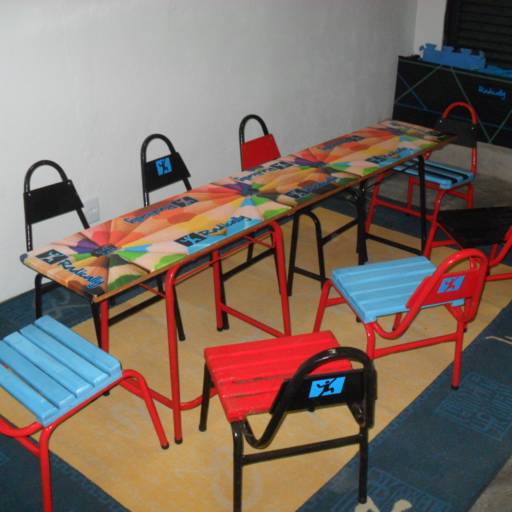 Área Kids + Piscina de Bolinhas  por Radically