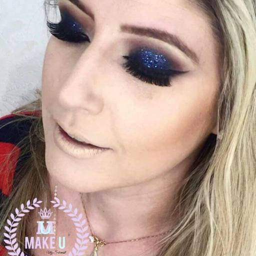 Arrase no make! por Absolut Cabelo e Estética 