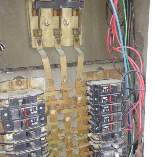 Adequação de quadro de disjuntor por S.o.s Residencias E Industrias