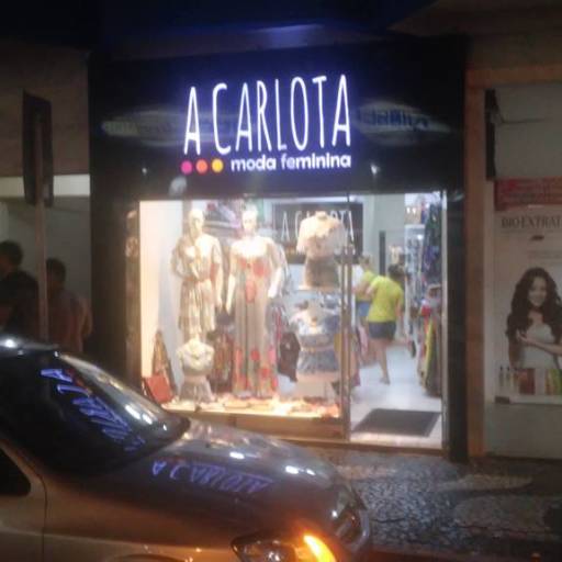 Fachada em ACM com iluminação em led por Creative Comunicação