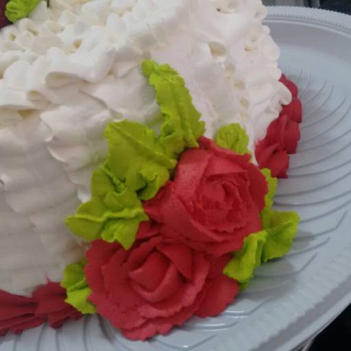 Bolos Decorados por Thais Buim Sweet & Cakes -  Chef Confeiteira