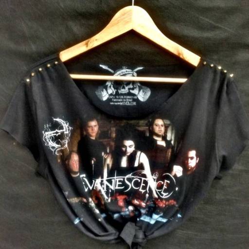 Comprar o produto de Croped Evanescence Customizado em Outras pela empresa Rock N' Roupas  em Jaú, SP por Solutudo