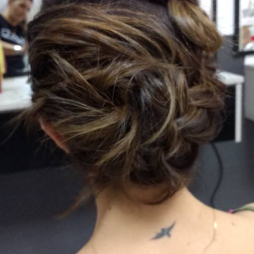 Penteado por Absolut Cabelo e Estética 