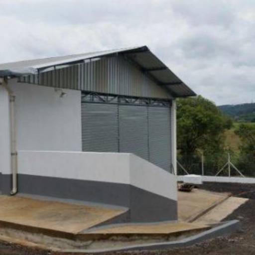 Excelente e novo galpão industrial / Código do Imóvel: 27160 por Aj Rodrigues Negocios Imobiliarios Ltda